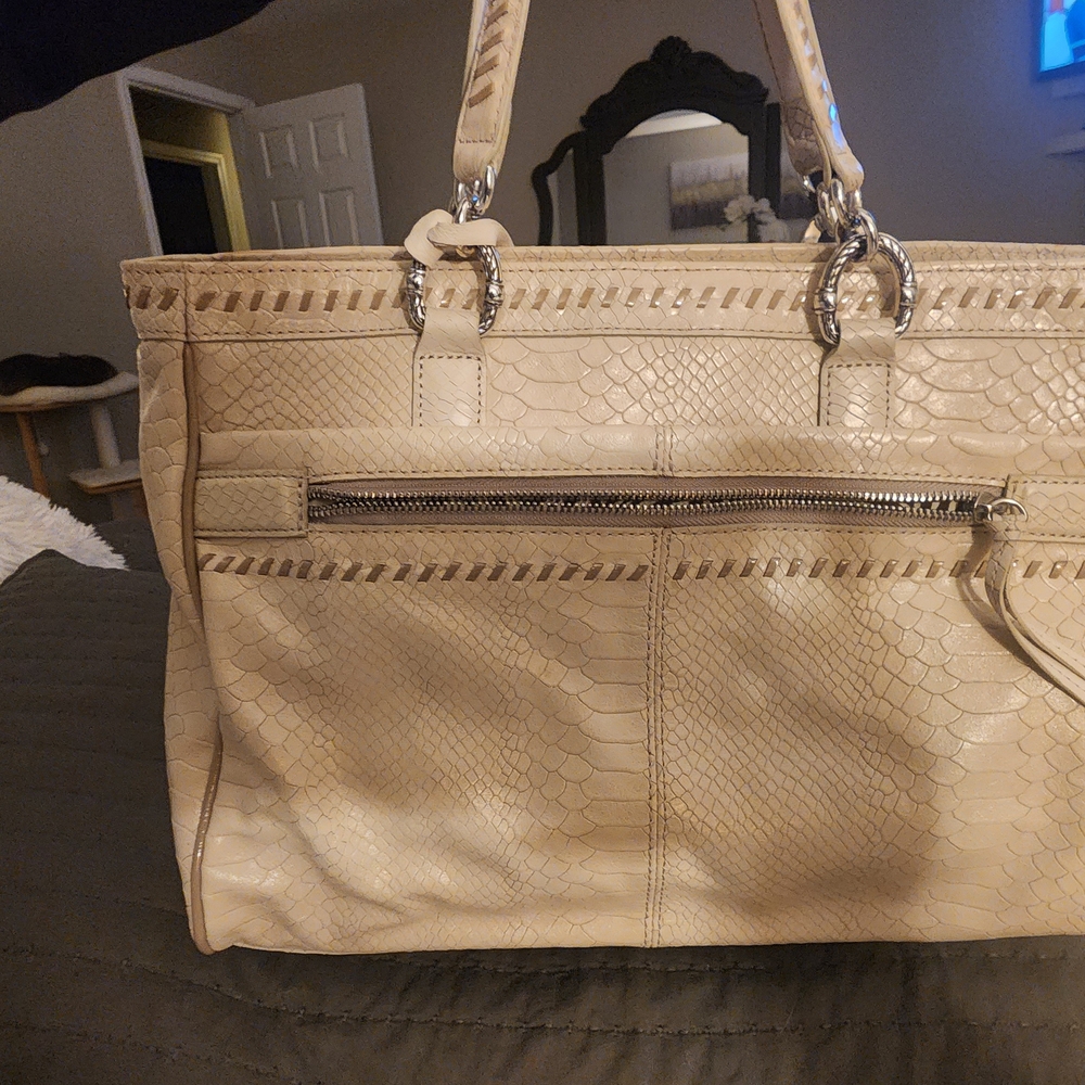 Elegant Cream Handbag